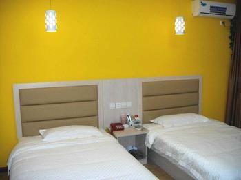 Fond 118 Yanshuiting Hotel Jiujiang  Bagian luar foto